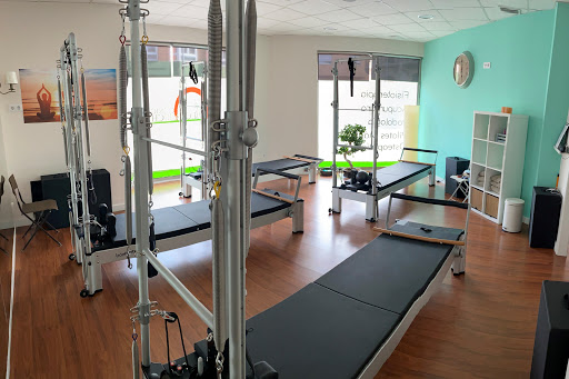 CLÍNICA LOCUBICHE - fisioterapia, pilates maquinas, acupuntura, dietética, podología